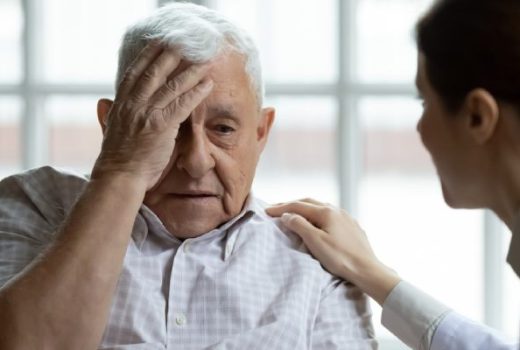 پیرمردی که ظاهرا سردرد دارد؛ تفاوت تمارض و اختلال ساختگی