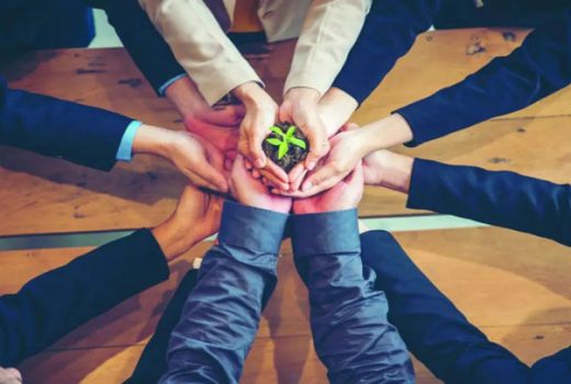 اهمیت اعتماد به کارکنان