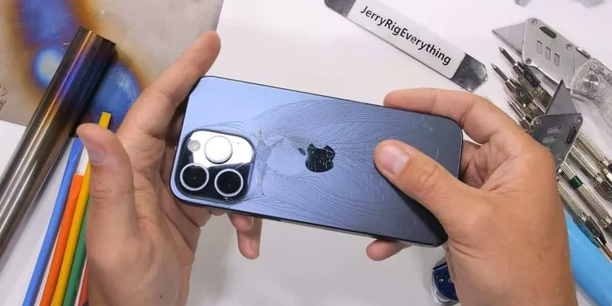 تست مقاومت آیفون 15 پرو مکس + ویدیو