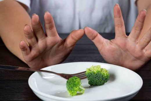 برای تغذیه شهودی نباید رژیم‌های غذایی مرسوم را بپذیرید