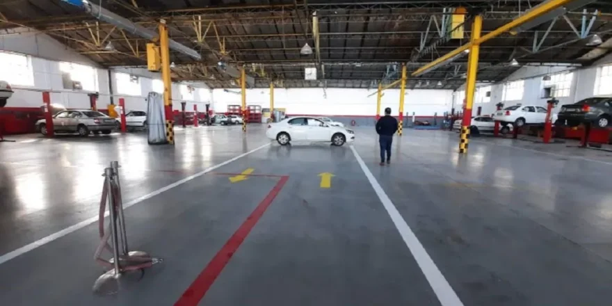 قطعات خودروهای چینی در بازار کمیاب و گران هستند؛ فروش بدون خدمات پس از فروش!