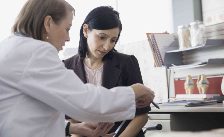 تشخیص چسبندگی رحم با مراجعه به پزشک