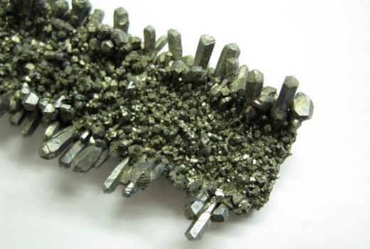 چین از کشف یک عنصر کمیاب و ارزشمند خبر داد