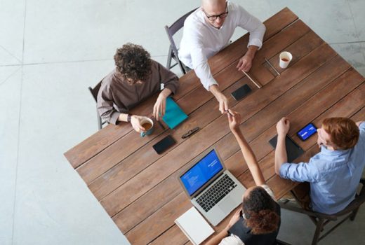 همکاری کارکنان در محیط کار