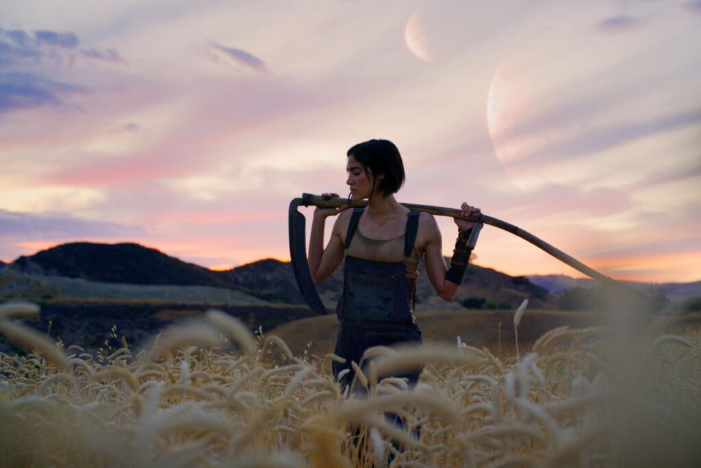 نقد فیلم Rebel Moon | پارت اول فرزند آتش 3 نقد فیلم Rebel Moon | پارت اول فرزند آتش