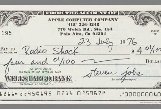چک 4 دلاری استیو جابز در یک حراجی بیش از 20,000 دلار قیمت خورد