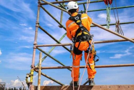 امنیت در ارتفاع؛ با خرید لایف لاین از ایران سیفتی