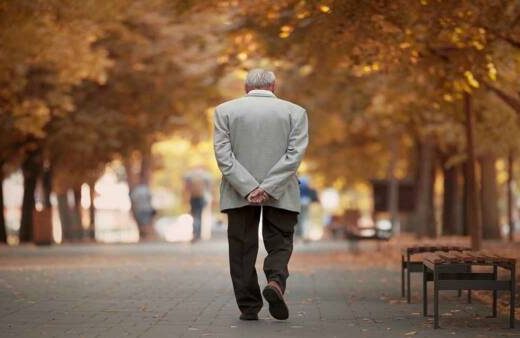 ریسک شکستگی در افراد مسن از طریق مشکلات پیاده‌روی پیش بینی می‌شود