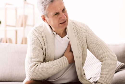 تپش قلب از علائم فیزیکی واکنش جنگ یا گریز