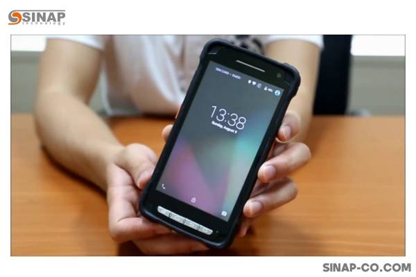 انتخاب بهترین مدل هندهلد بر پایه کسب و کار_سیاه پوش 6 1713138965 188 انتخاب بهترین مدل هندهلد بر پایه کسب و کار سیاه پوش