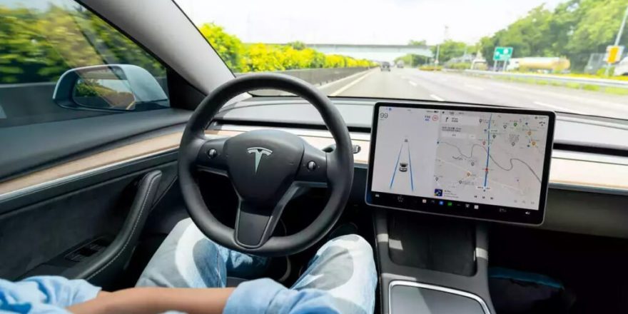 تحقیقات مربوط به سیستم خودران تسلا پایان یافت