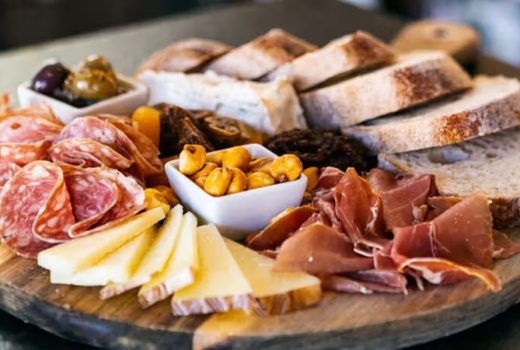 غذاهای شور ازجمله غذاهای محرک میگرن