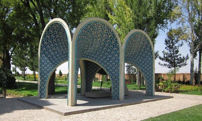 راهنمای سفر به نیشابور، قطب گردشگری خراسان رضوی_سیاه پوش 8 1714820816 70 راهنمای سفر به نیشابور، قطب گردشگری خراسان رضوی سیاه پوش