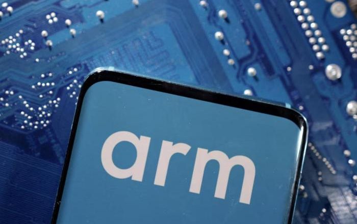 شرکت آرم در توسعه تراشه‌های هوش مصنوعی قدم برمیدارد