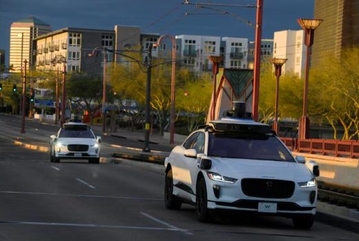 تشدید نگرانی ها از رانندگی خطرناک خودروهای خودران