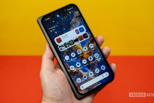 قابلیت نمایش دوگانه در Google Meet با Pixel 9 Pro Fold امکان‌پذیر است