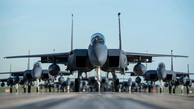 چه کشورهایی بیشترین F-15 را دارند؟_سیاه پوش 3 چه کشورهایی بیشترین F-15 را دارند؟
