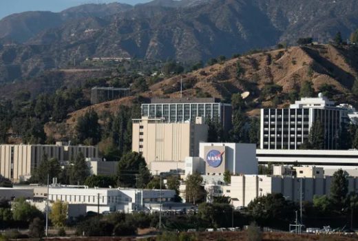 تأثیر کاهش بودجه بر اکتشافات فضایی و کاهش نیروی کار در ناسا 