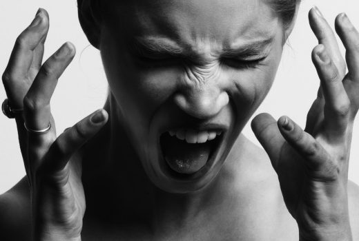 ۱۳ دلیل کینه‌ای بودن آدم‌ها