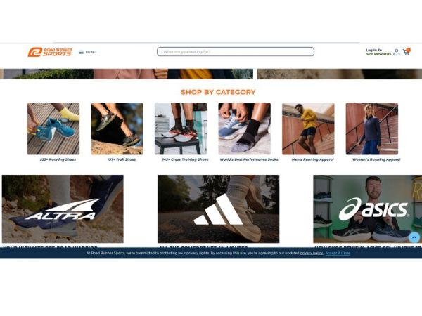 کجا کفش ورزشی مردانه حرفهای اشکار کنیم؟ 3 سایت معتبر جهانی!_سیاه پوش 2 Road Runner Sports به عنوان یکی از مقاصد اصلی برای خرید کفشهای ورزشی مردانه با کیفیت بالا و خدمات اختصاصی برای ورزشکاران حرفهای شناخته میشود.
