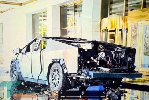 خودروی تسلا سایبرتراک در مقابل هتل ترامپ منفجر شد