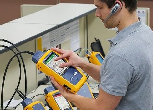 تست فلوک شبکه چگونه دقت و کیفیت شبکه‌های IT را تضمین می‌کند؟