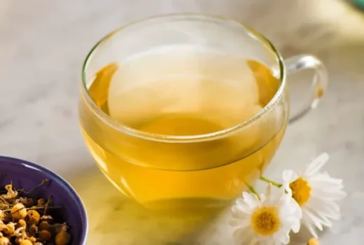 دمنوش های مفید: ۱۲ دمنوش گیاهی مفید که باید امتحان کنید!