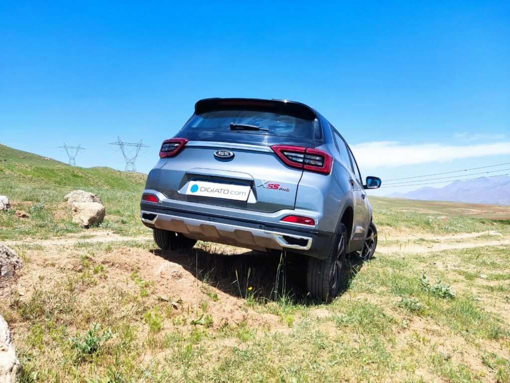 ام وی ام X55 پرو پرمیوم داخل بازار شد؛ امکانات زیاد تر برای کراساوور مدیران خودرو_سیاه پوش 4 ام وی ام X55 پرو پرمیوم