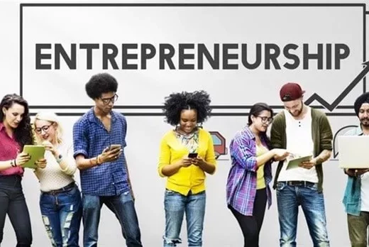 کارآفرینی در نوجوانی: ۵ مهارتی که باید یاد گرفت