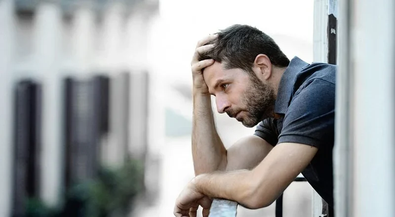 چطور با از دست دادن شغل کنار بیاییم؟ + ۱۰ پیشنهاد برای بعد از دست دادن شغل