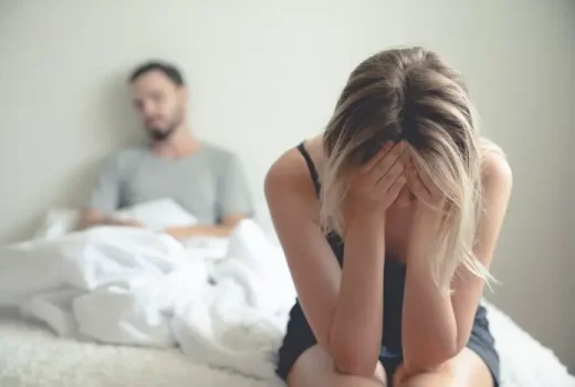 تغییرات عاطفی و ارتباطی از نشانه های خیانت مردان