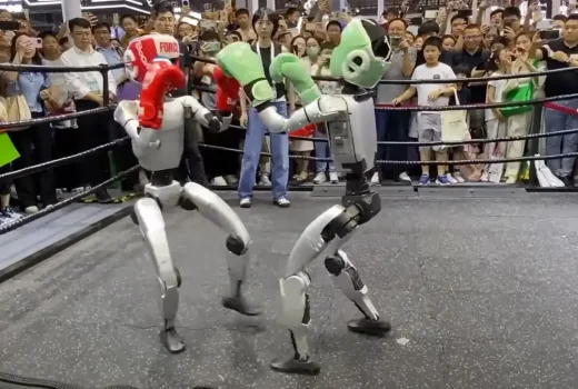 ربات‌های انسان‌نما دوباره در چین مسابقه بوکس برگزار کردند + ویدیو