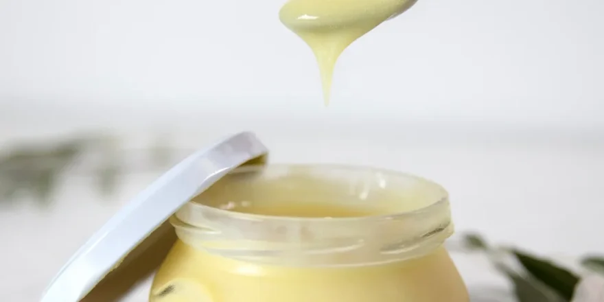 ژل رویال چیست