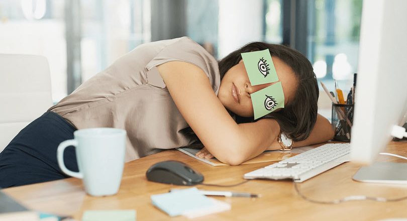 شایع‌ترین علت بی حالی و خستگی مداوم: ۱۰ علت کسلی و بی حالی