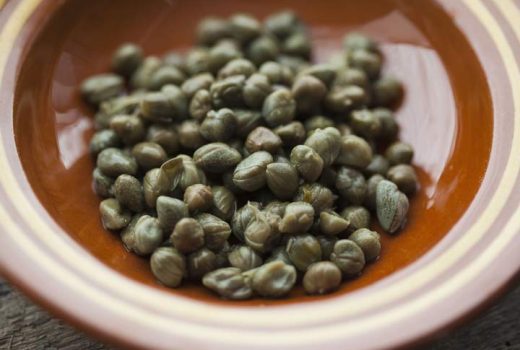 کبر سرشار از ویتامین ها و مواد معدنی ضروری است.