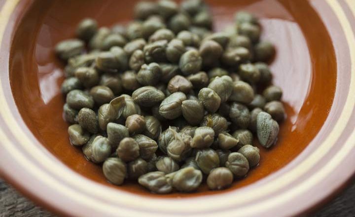 کبر سرشار از ویتامین ها و مواد معدنی ضروری است.