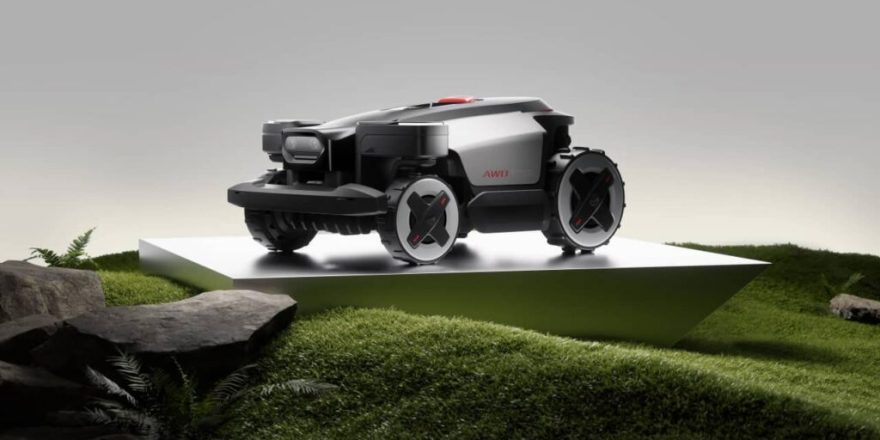 ربات چمن‌زن RockMow Z1