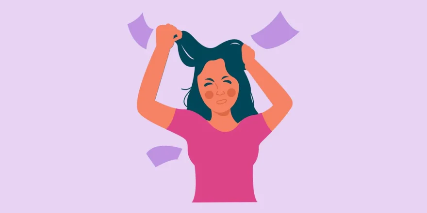 زن کشیدن موها