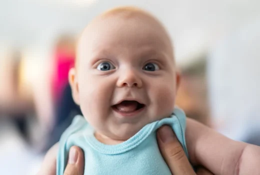 ۲۵۰ اسم پسر جذاب برای پسر شما: لیست کامل اسم پسرانه (۱۴۰۴)