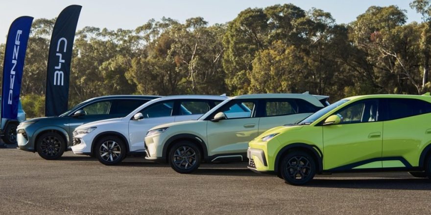 خودروهای پلاگین هیبریدی